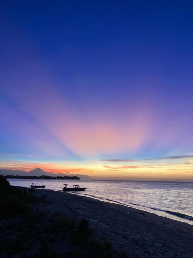 Meno Madia Bungalows Gili Meno Dış mekan fotoğraf