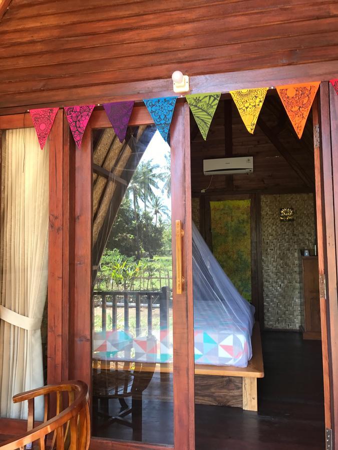 Meno Madia Bungalows Gili Meno Dış mekan fotoğraf